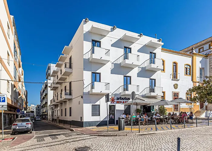 Arbutus Bed And Bar * Portimao
