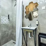 Arbutus Bed And Bar Auberge de jeunesse Portimão